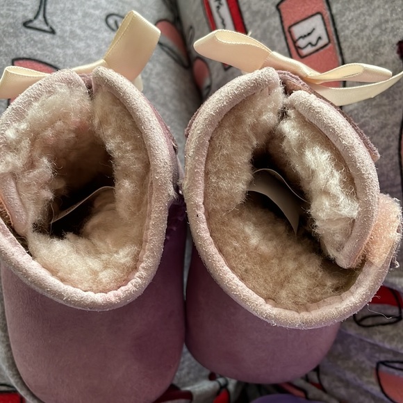 Baby Ugg’s💕 - Picture 3 of 8